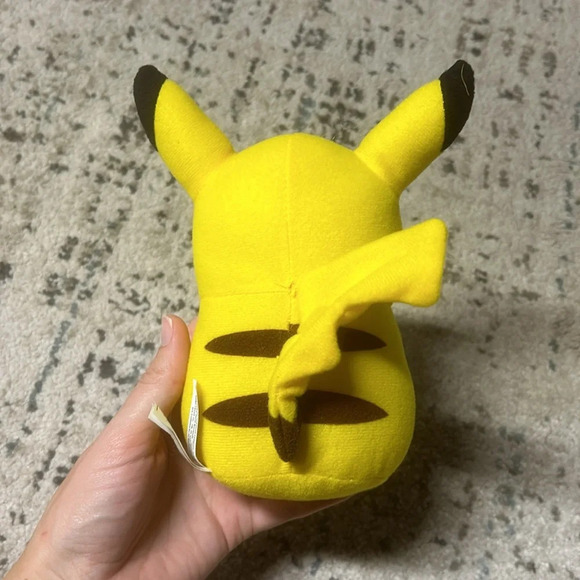 Pokémon pikachu plushie stuffed animal 2020 toy factory - Picture 3 of 10